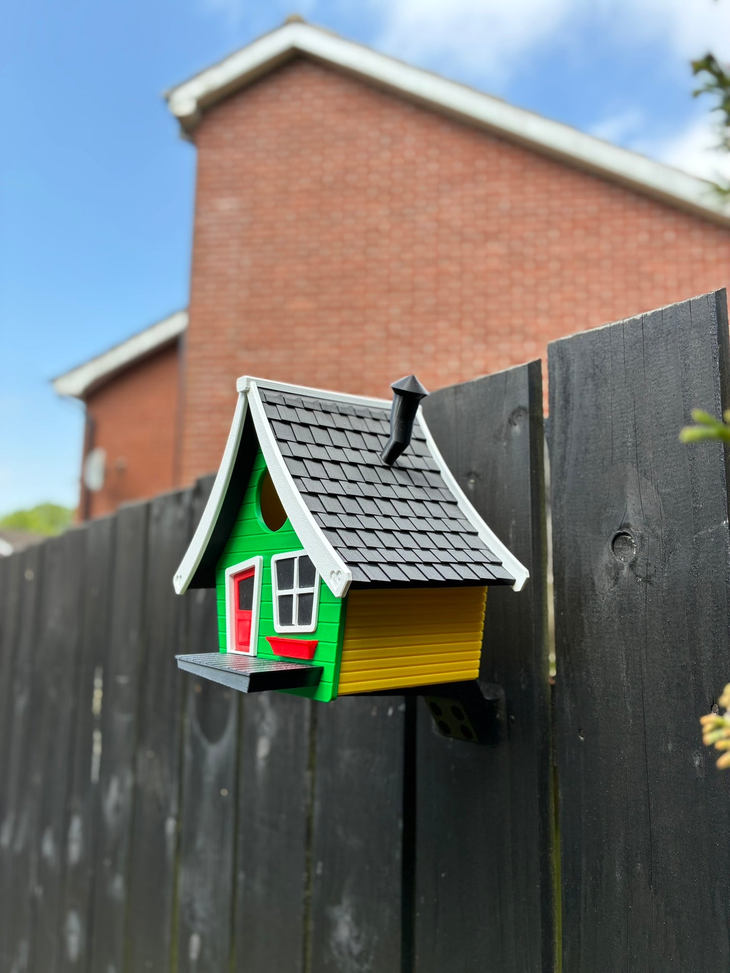 Toon House Birdhouse – UV Resistant 3D Printed Outdoor Bird Box